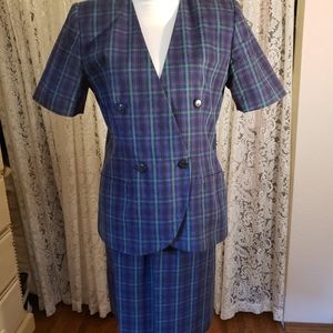 Karen Scott Petite Navy Plaid Suit.